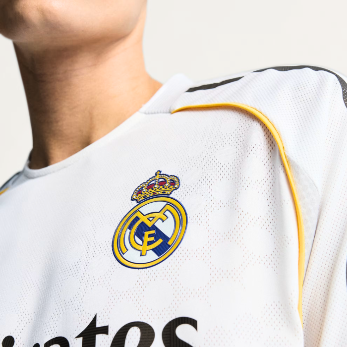 Real Madrid Home 25-26 - Players Version
