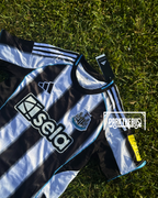Newcastle Home 25/26 - Stadium Kit