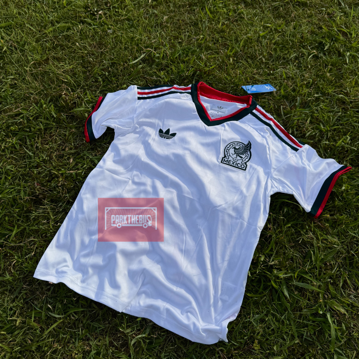 Mexico Away 2026 - Stadium Kit