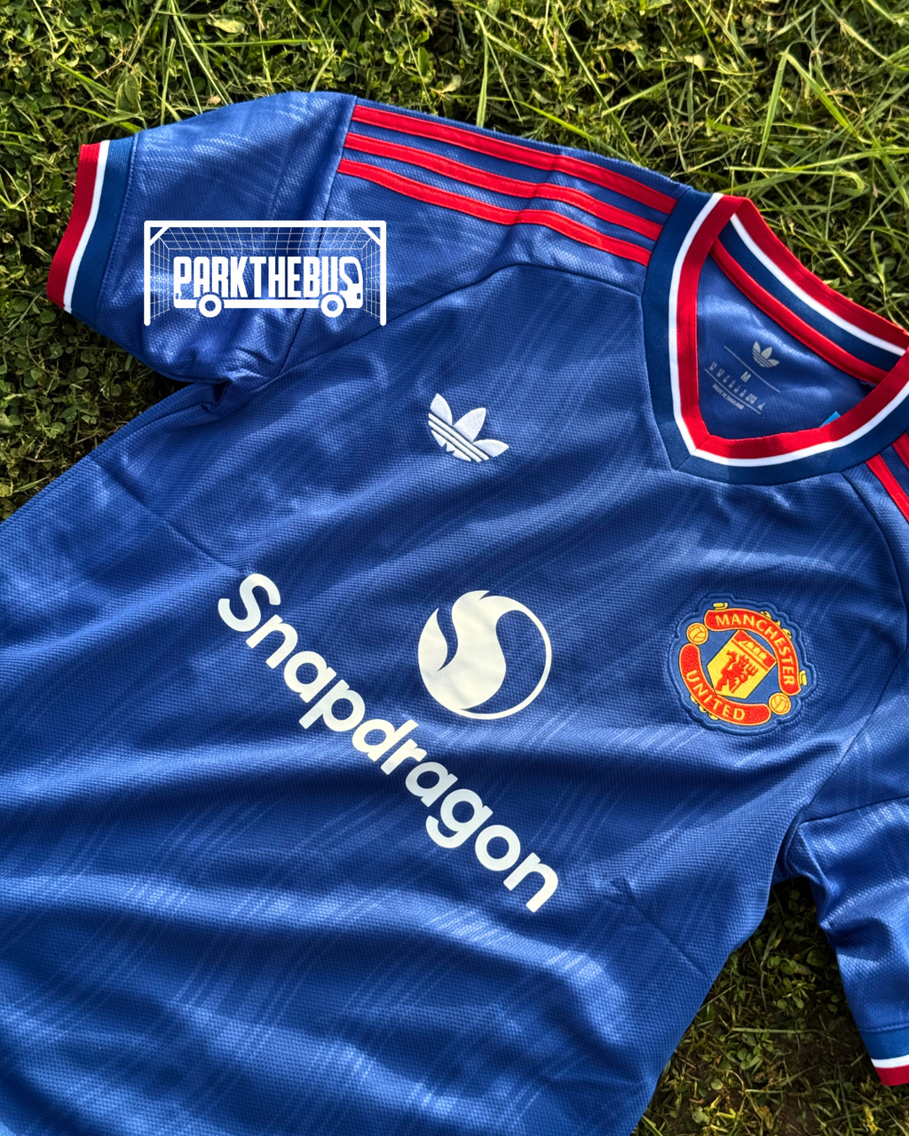Manchester United Away 26/27 - Stadium Kit