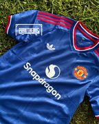 Manchester United Away 26/27 - Stadium Kit