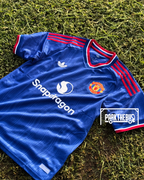 Manchester United Away 26/27 - Stadium Kit