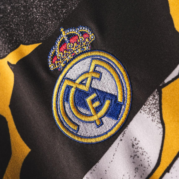 Real Madrid x Marvel Pre-match - Stadium Kit