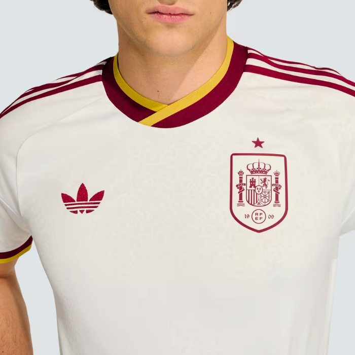 Spain Away 2026 - Stadium Kit