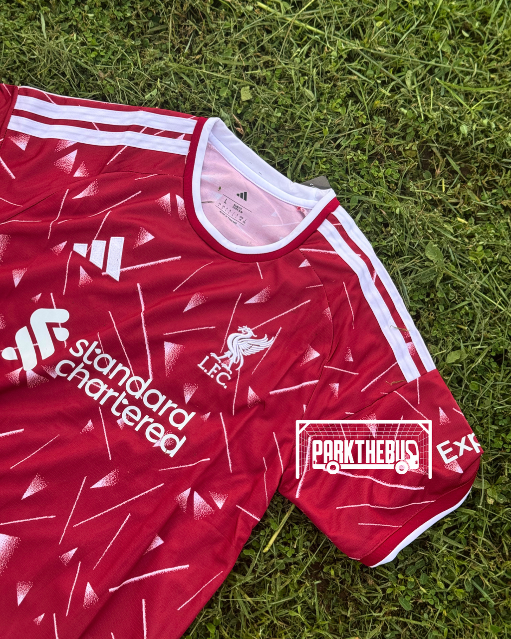 Liverpool 26/27 - Stadium Kit