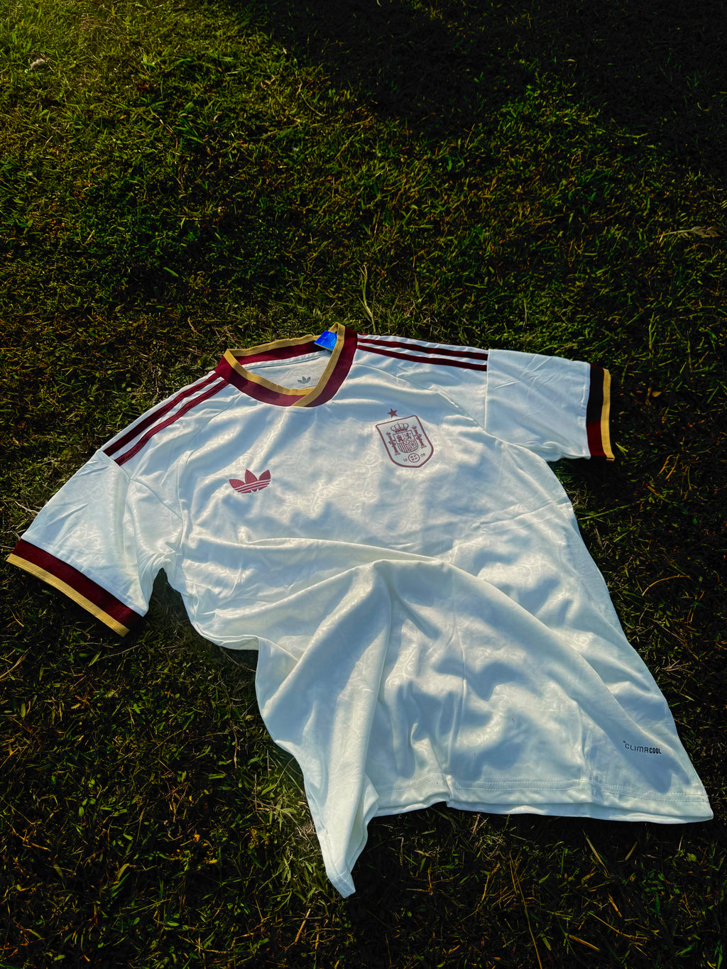 Spain Away 2026 - Stadium Kit